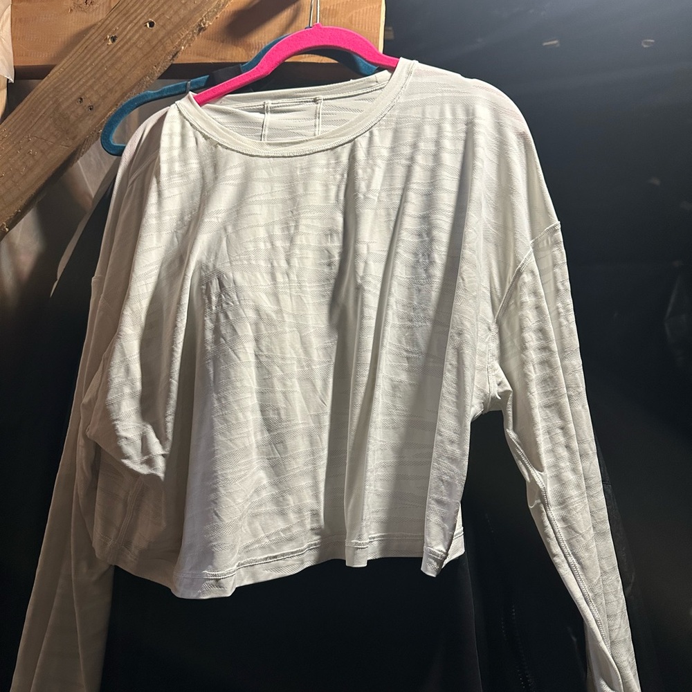 LuluLemon shirt